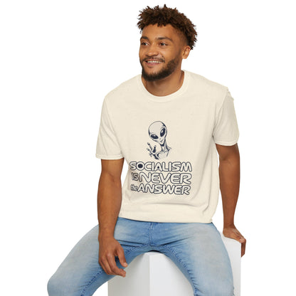 Friendly Alien - Short Sleeve T-Shirt - Unisex