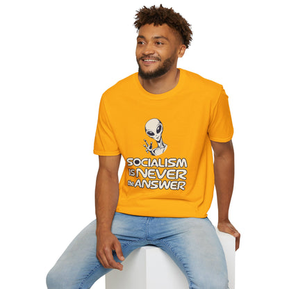 Friendly Alien - Short Sleeve T-Shirt - Unisex