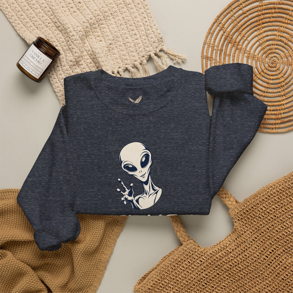 Friendly Alien - Crewneck Sweatshirt - Unisex