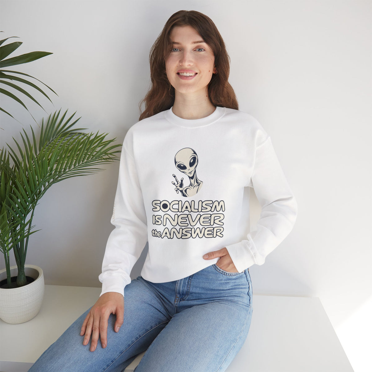 Friendly Alien - Crewneck Sweatshirt - Unisex